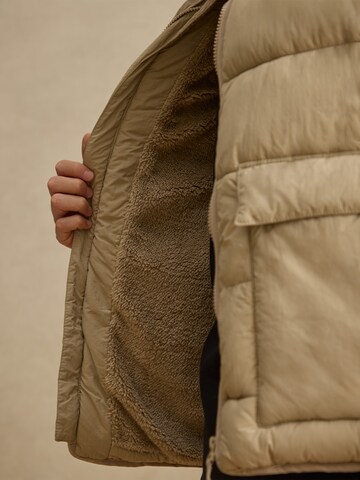 Gilet 'Torge' DAN FOX APPAREL en gris