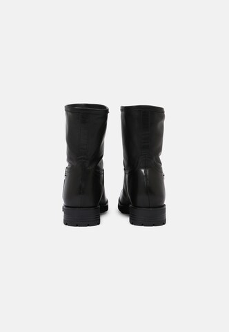 Love Moschino Boots in Black