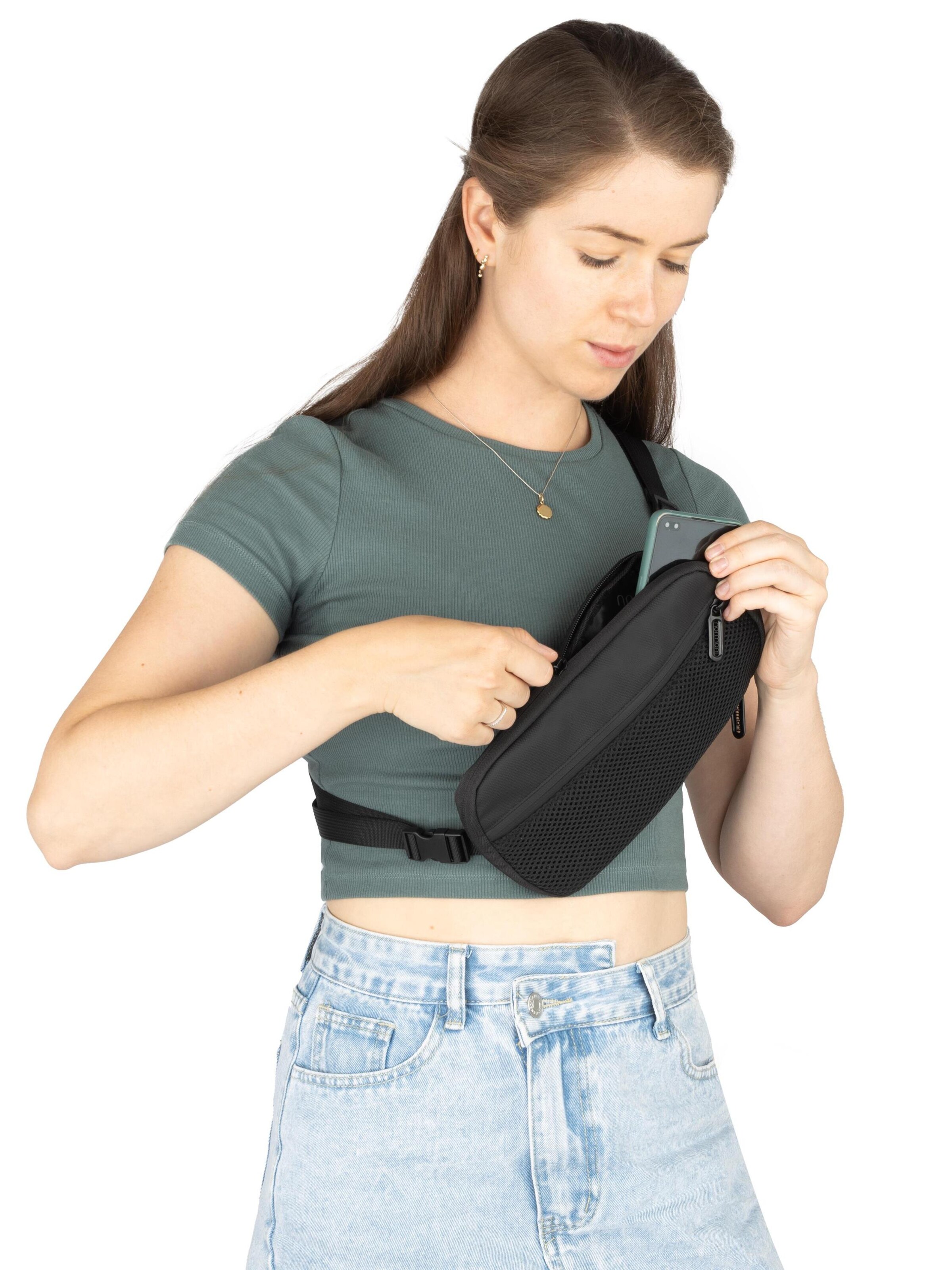 normani Gürteltasche 'Natori' in Schwarz