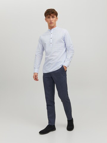 Coupe slim Pantalon à plis 'RIVIERA' JACK & JONES en bleu