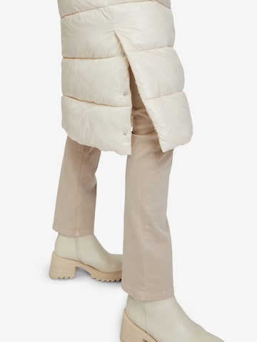 Cartoon Bodywarmer in Beige