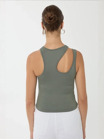 Haut Hiccup en vert