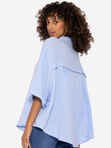 SASSYCLASSY Bluse in Blau