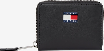 Tommy Jeans Pénztárcák 'ESS MUST' - fekete: elől