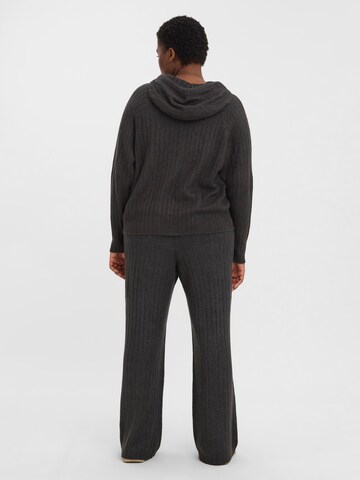 Vero Moda Curve Sweater 'Lulu' in Grey