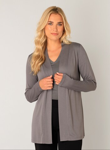 BASE LEVEL Knit Cardigan in Grey: front