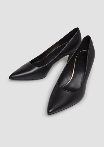 s.Oliver Pumps in Black
