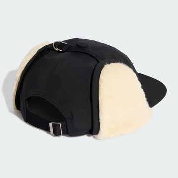 ADIDAS ORIGINALS Cap in Black