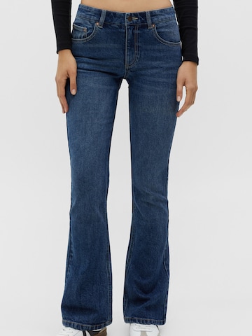 Pull&Bear Flared Jeans i blå