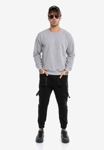 Redbridge Sweatshirt 'Richmond' in Grijs