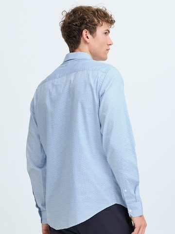 Coupe regular Chemise business ' CFFRIDI ' Casual Friday en bleu