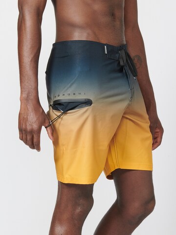 Șorturi de baie de la KOROSHI pe galben