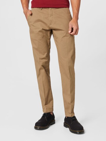 Coupe slim Pantalon chino ESPRIT en beige : devant