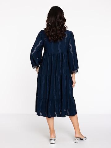 Yoek Shirt Dress in Blue