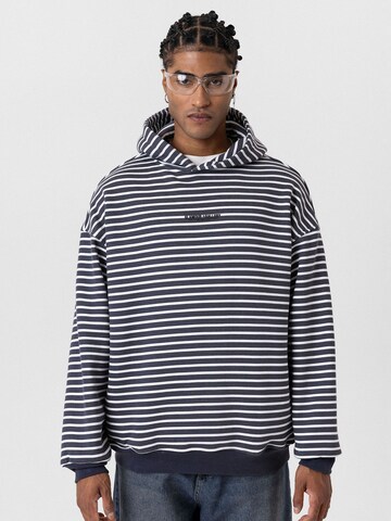 VAMOS CLO Sweatshirt in Grey: front