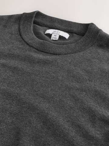 Next Pullover in Grau