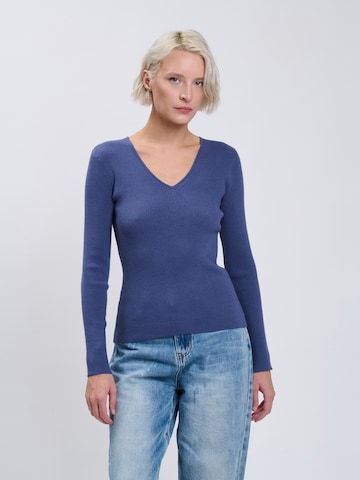 Pullover 'Ribbed' di Influencer in blu: frontale