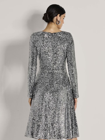 Robe de cocktail MADELEINE en gris
