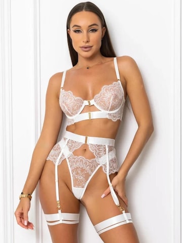 Balconette Seturi de lenjerie 'Selene' de la TrendyUp pe alb