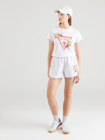 GUESS Regular Shorts 'ZOEY' in Weiß