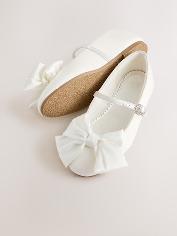 Next Ballerina in Weiß