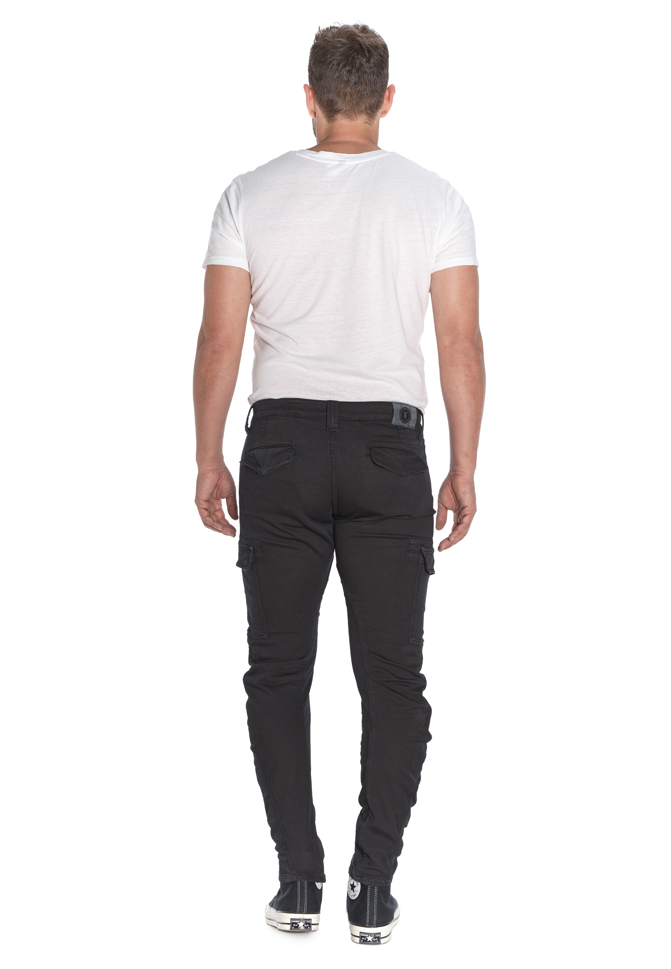 Le Temps Des Cerises Tapered Chinohose 'Koge' in Schwarz