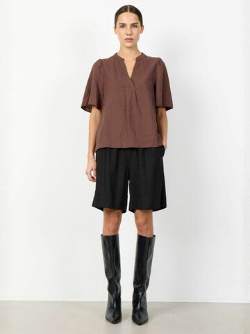 Maglietta ' LR-NAJA ' di Levete Room in marrone