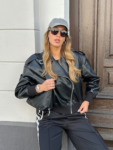 HUGO Sonnenbrille '1241/S' in Schwarz