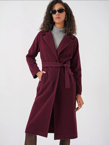 Bigdart Winter Coat 'Mäntel' in Red: front