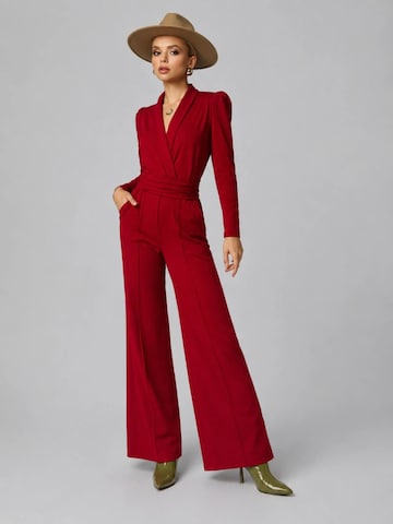 Madnezz House Jumpsuit in Rood: voorkant