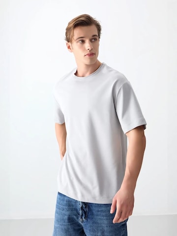 Tommy Life T-Shirts in Grau