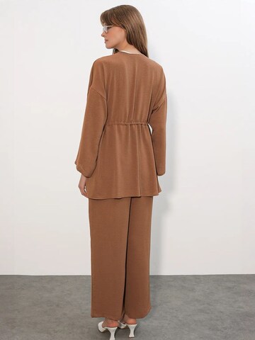 Pantalons de tailleur Bigdart en marron