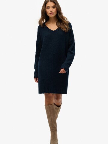 Superdry Gebreide jurk in Blauw: voorkant