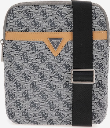 GUESS Чанта за през рамо тип преметка 'Milano' в сиво: отпред