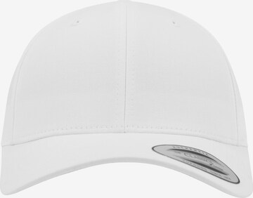 Casquette Flexfit en blanc