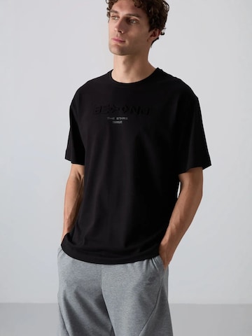 Tommy Life Shirt in Black