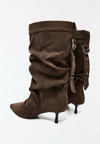 Bottines Bershka en marron