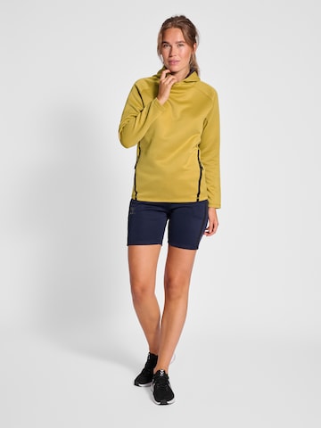 Hummel Athletic Sweatshirt in Yellow