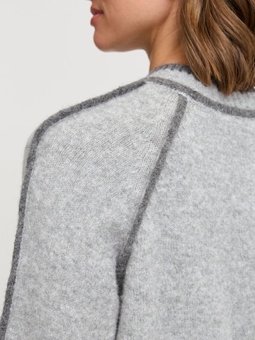 Pull-over 'NINNA' b.young en gris