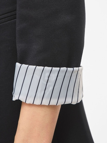 VILA - Blazer 'VISaga' en negro