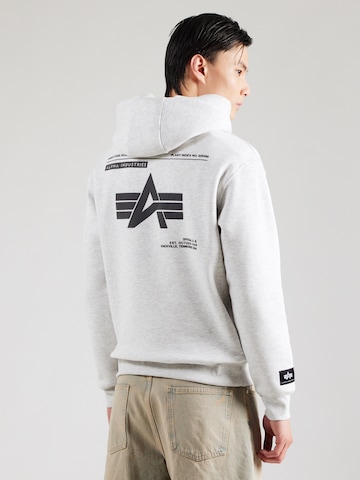 ALPHA INDUSTRIES Collegepaita värissä harmaa: etupuoli