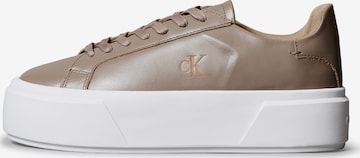 Calvin Klein Jeans - Zapatillas deportivas bajas en gris: frente