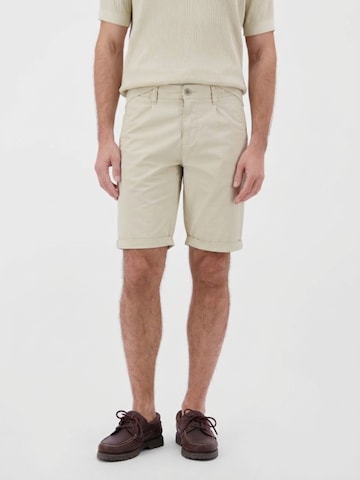 LERROS Regular Kurze Chino aus leichtem Baumwollmix in Weiß: Vorderseite