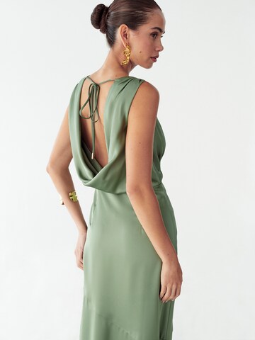 Willa Вечернее платье 'Ara' в Зеленый: сзади