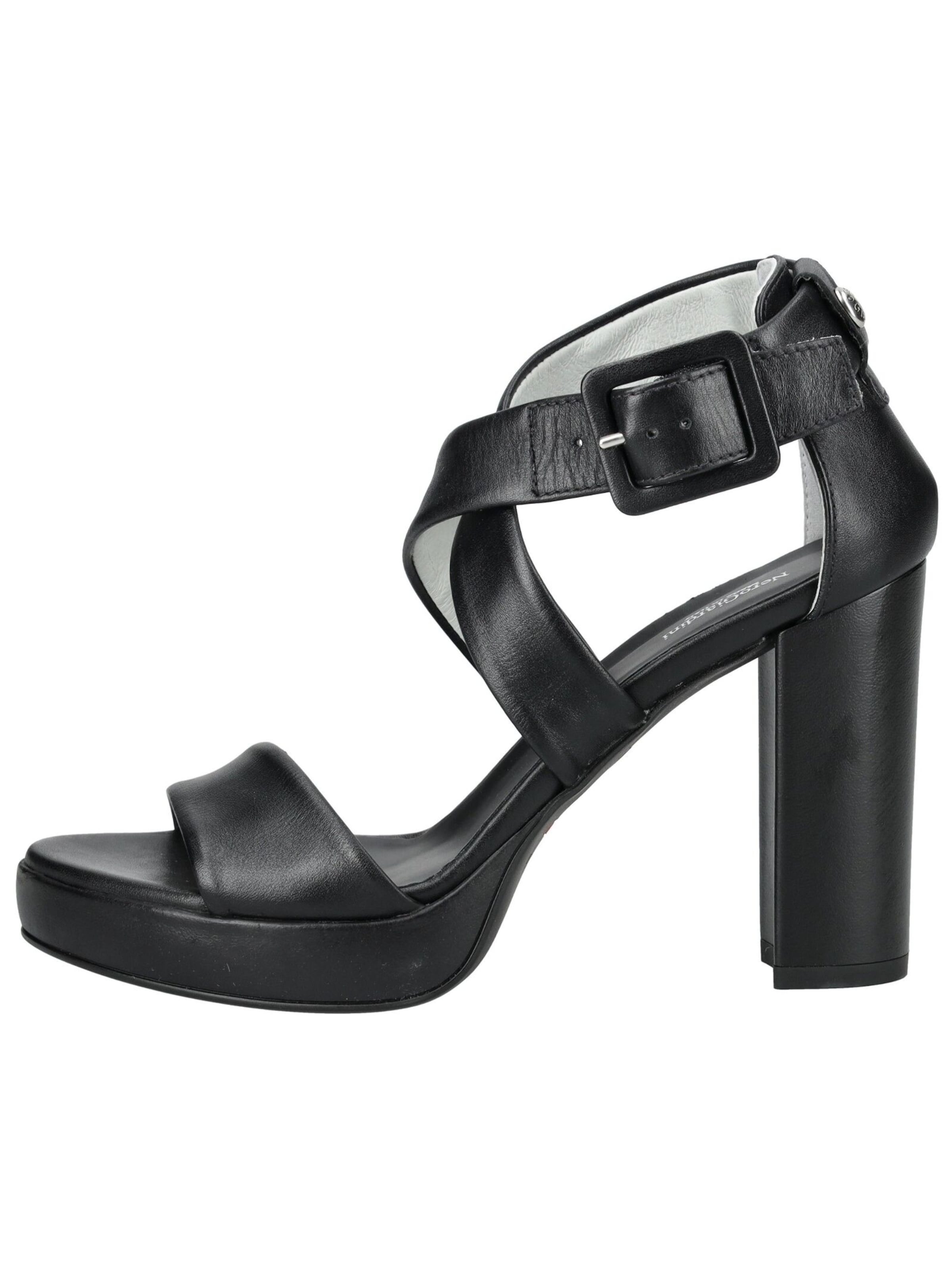 Nero Giardini Sandalen met riem in Zwart