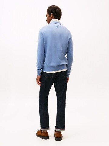 TOMMY HILFIGER Sweater in Blue