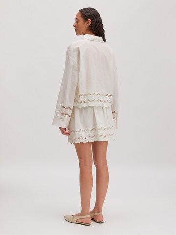 Camicia da donna 'Sophia' di EDITED in bianco