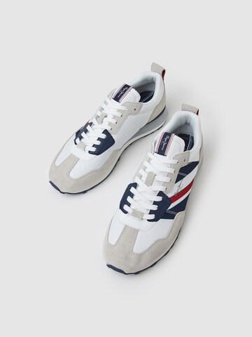 Baskets basses 'Foster Man' Pepe Jeans en blanc