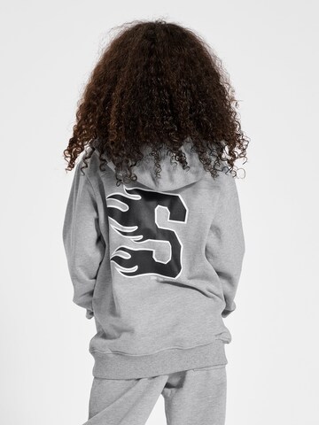 SOMETIME SOON Sweatshirt in Grijs
