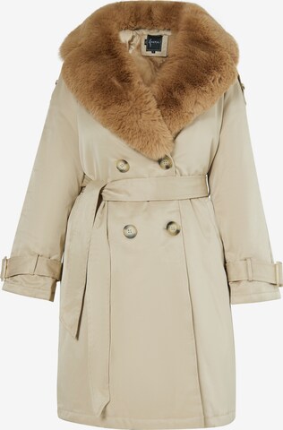 Cappotto invernale di faina in beige: frontale